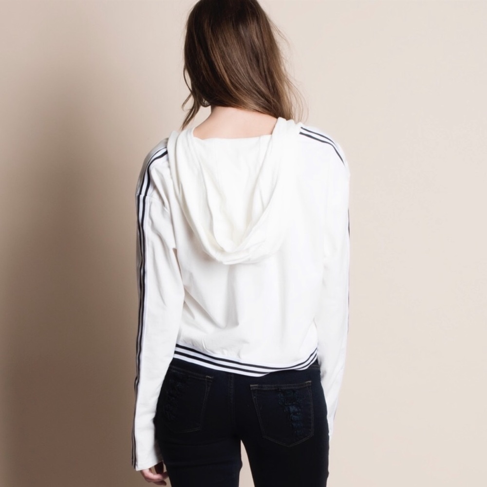 BOUTIQUE • TOP - Picture 3 of 6